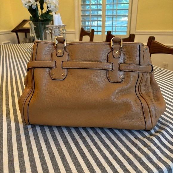 MICHAEL KORS SATCHEL BAG IN PEANUT COLOR - Picture 12 of 12